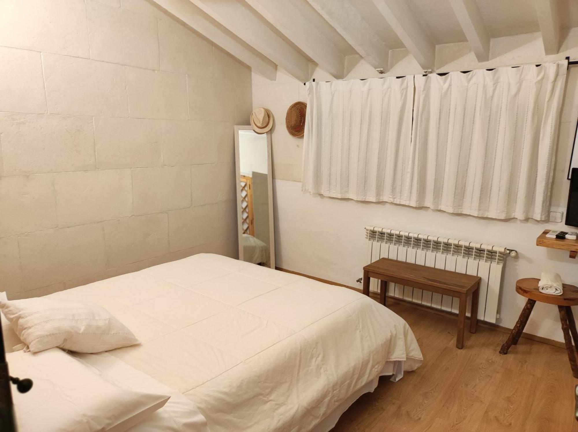 Turismo Rural Biniati Des Pi Sant Lluís Habitación foto